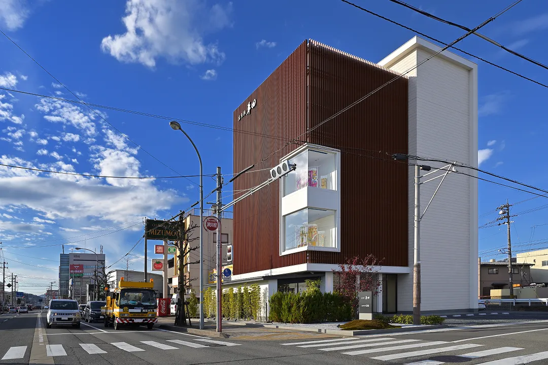 京呉服平田 福井店